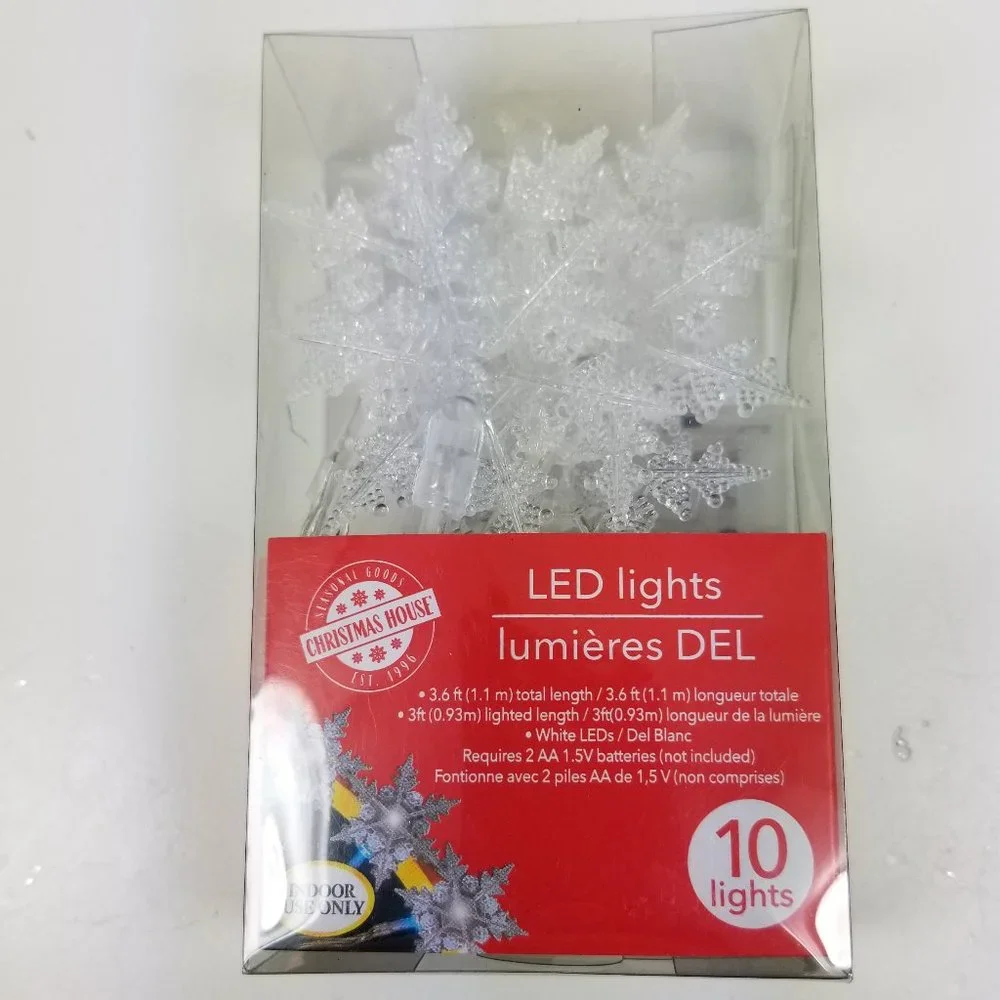 Snowflake clear Christmas Led string of lights need AA Batteries